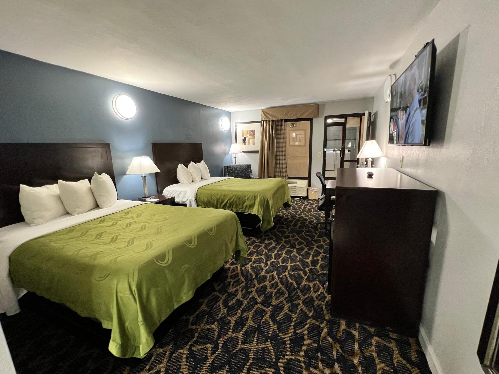 Quality Inn Indianola Екстериор снимка