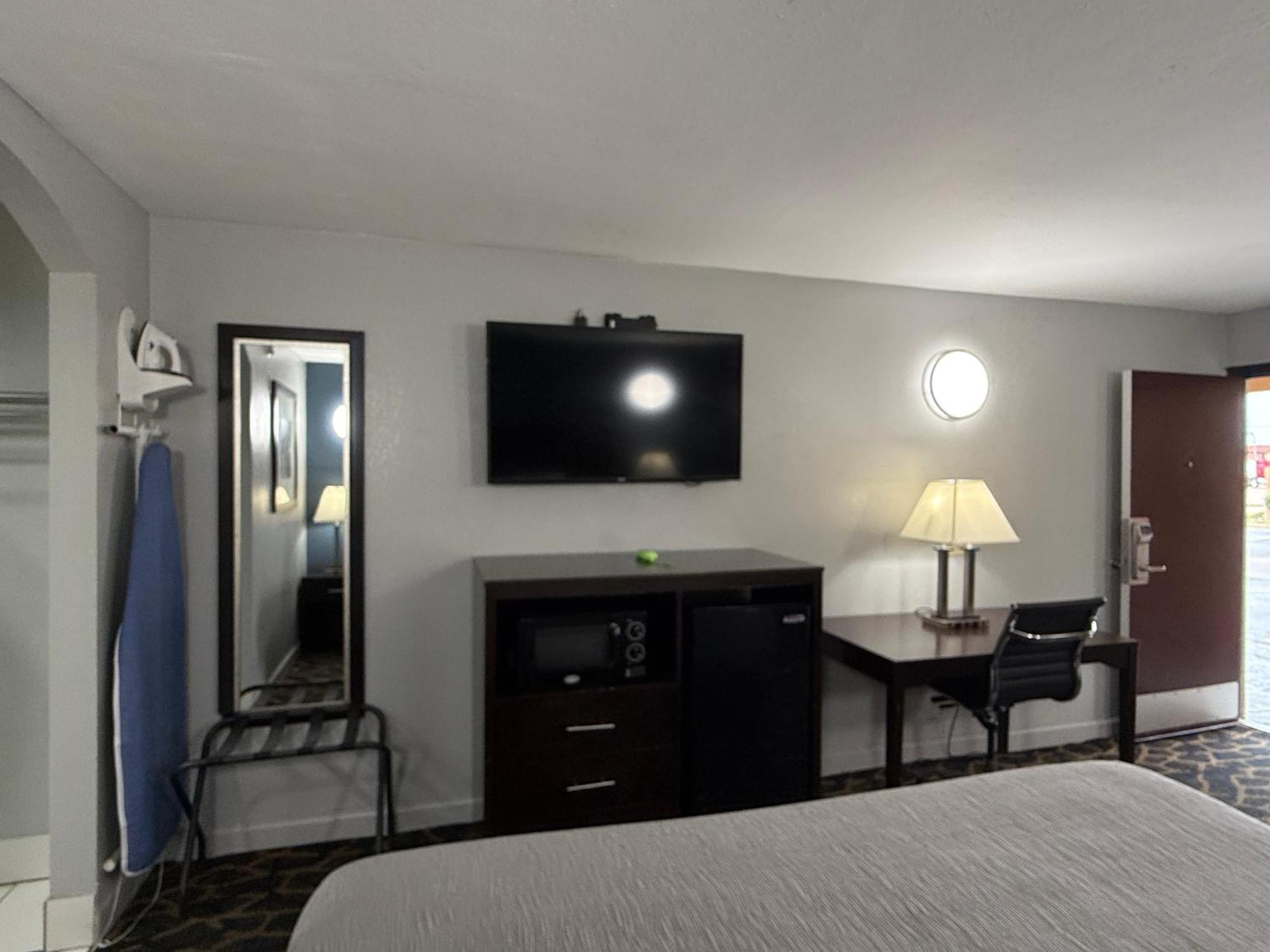 Quality Inn Indianola Екстериор снимка